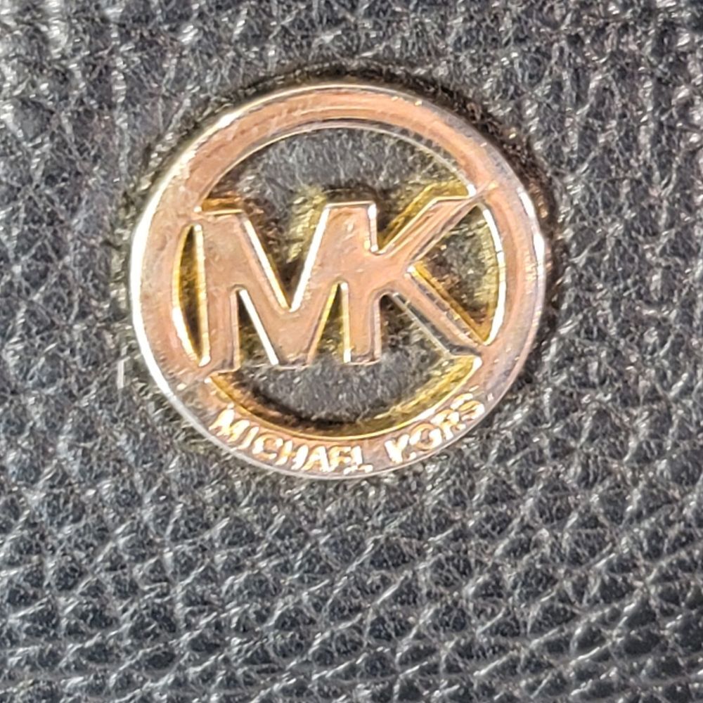 Michael Kors Fulton Large East West Crossbody Bag - Black Pebbled Leather - Picture 9 of 14